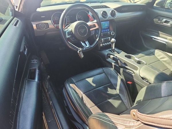 2020 FORD MUSTANG I4 Coupe