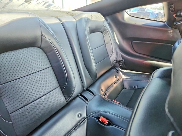 2020 FORD MUSTANG I4 Coupe