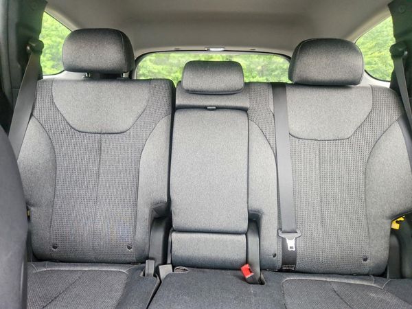 2021 HYUNDAI SANTA FE SE