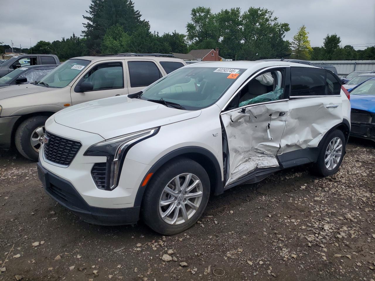 2022 CADILLAC XT4 Luxury