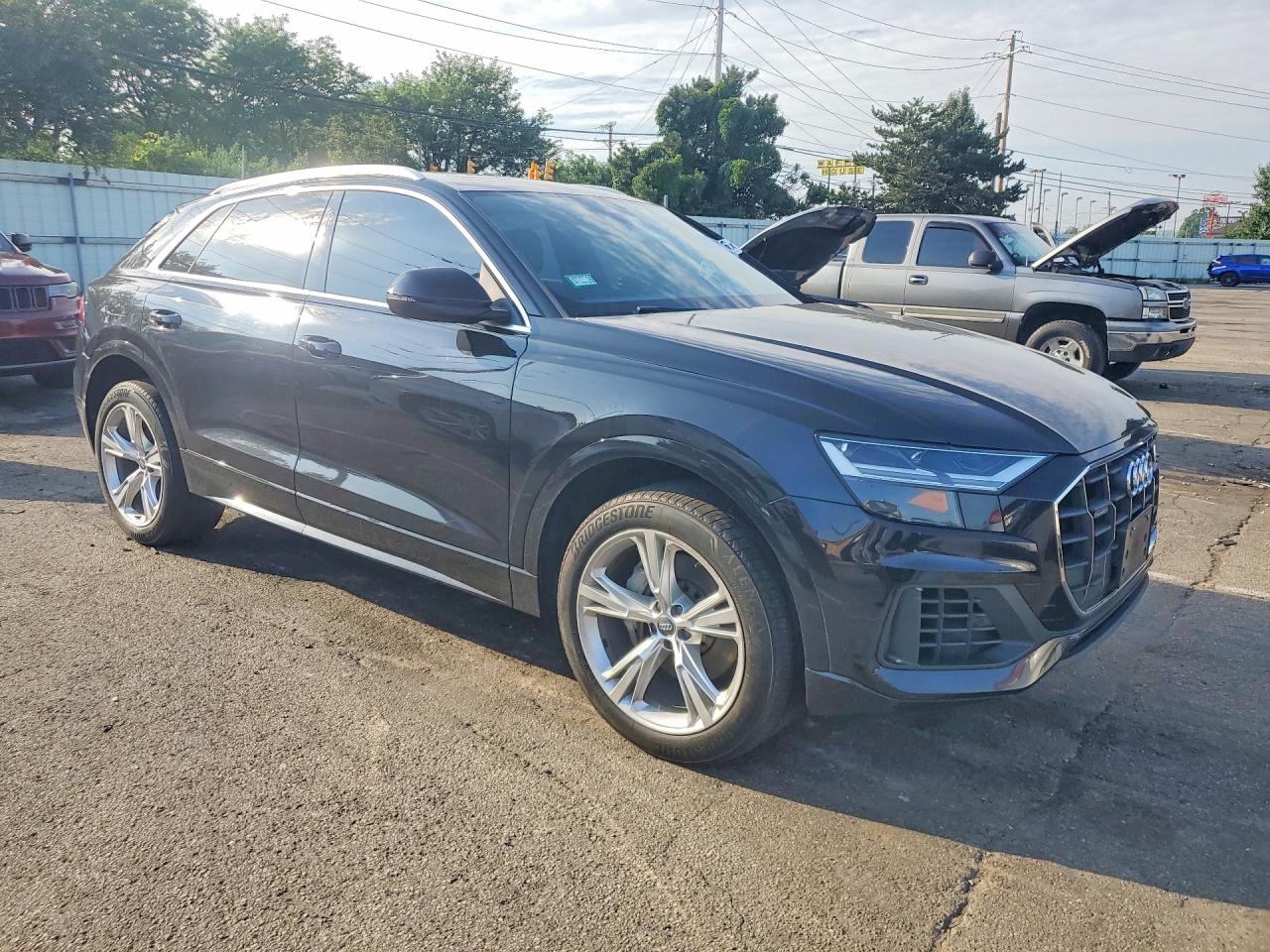 2019 AUDI Q8 Premium