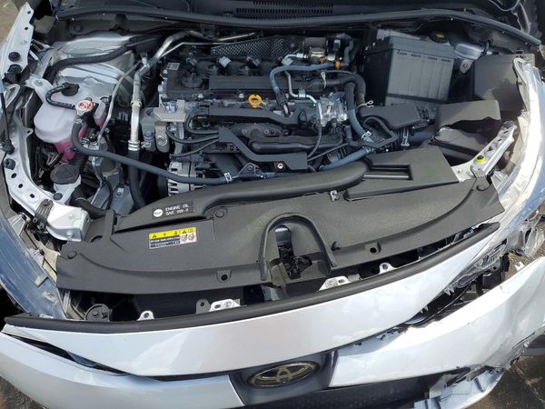 2026 TOYOTA COROLLA LE — Engine bay