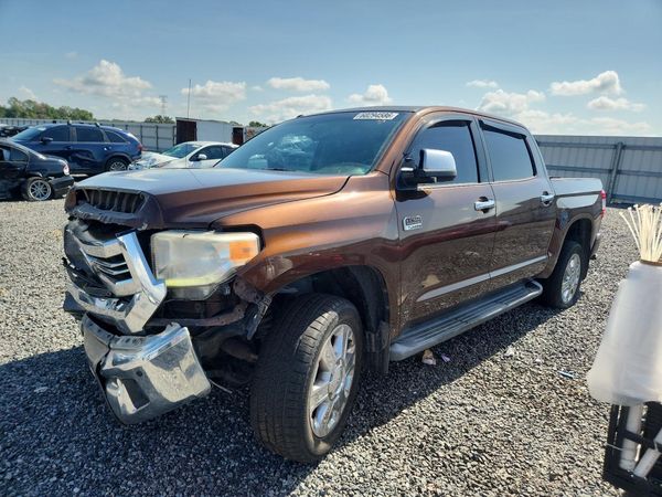2017 TOYOTA TUNDRA Platinum/1794