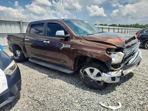 2017 TOYOTA TUNDRA Platinum/1794