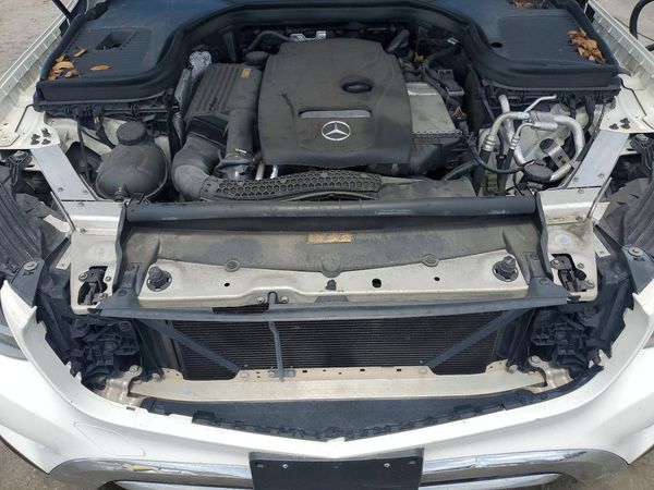 2017 MERCEDES-BENZ GLC
