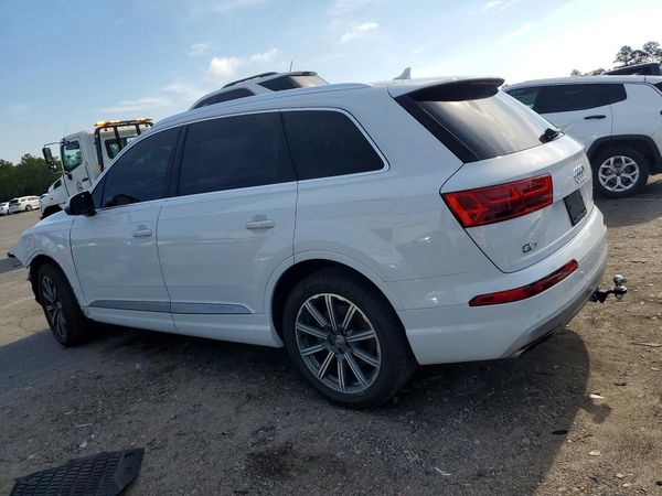 2017 AUDI Q7 quattro Prestige