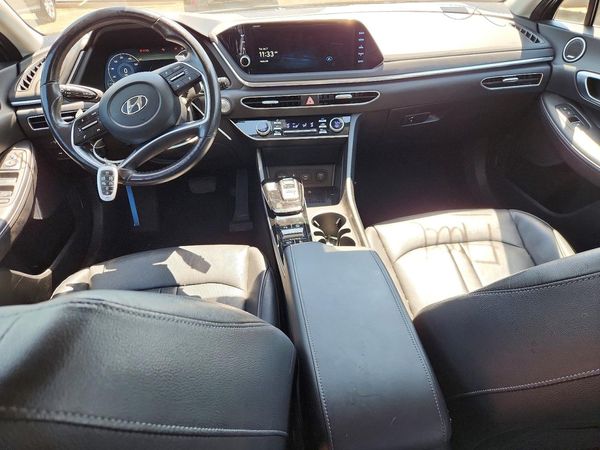 2022 HYUNDAI SONATA