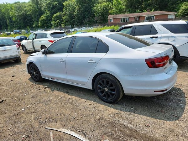 2018 VOLKSWAGEN JETTA