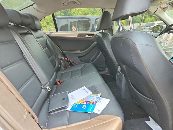 2018 VOLKSWAGEN JETTA
