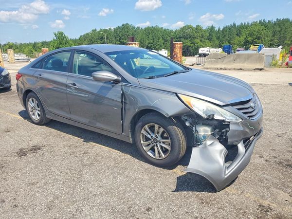 2013 HYUNDAI SONATA GLS/ GLS Popular