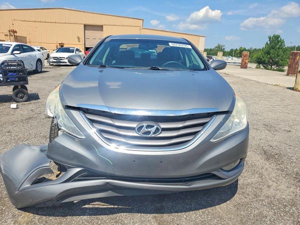 2013 HYUNDAI SONATA GLS/ GLS Popular