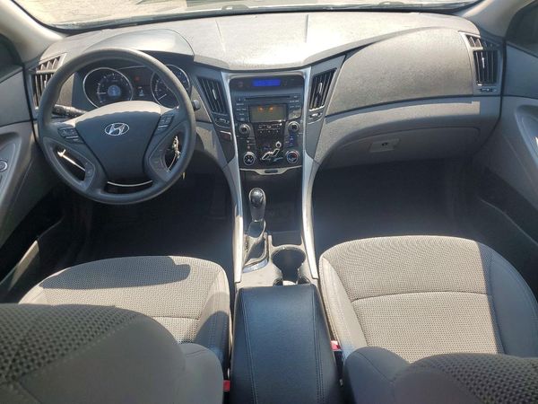 2013 HYUNDAI SONATA GLS/ GLS Popular