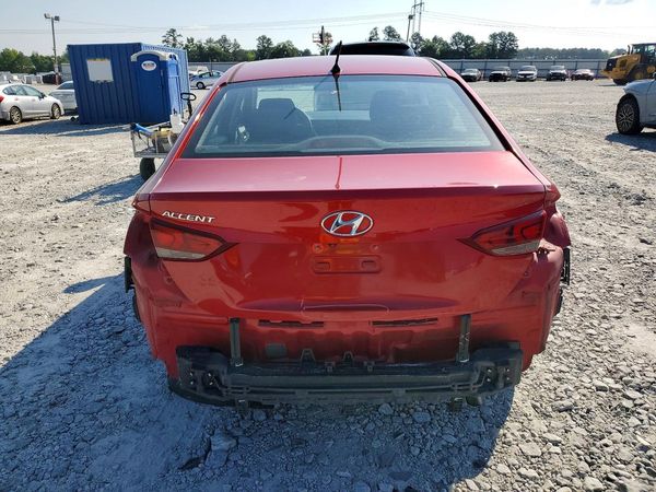 2018 HYUNDAI ACCENT SE and SEL