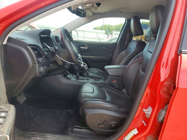 2019 JEEP CHEROKEE TRAILHAWK 4X4