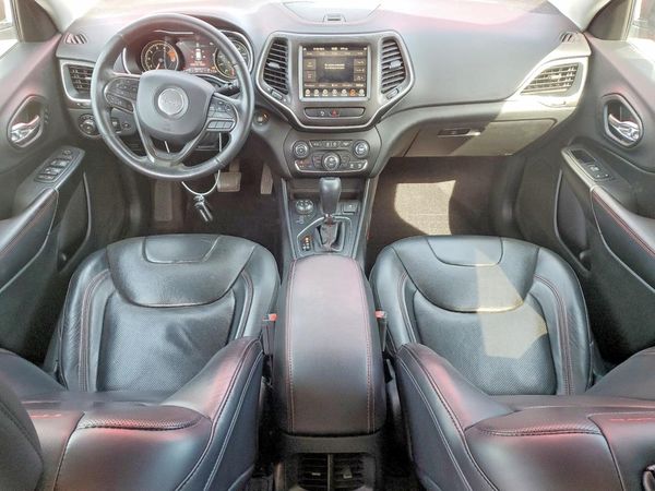 2019 JEEP CHEROKEE TRAILHAWK 4X4