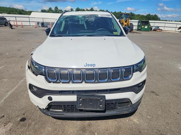2022 JEEP COMPASS