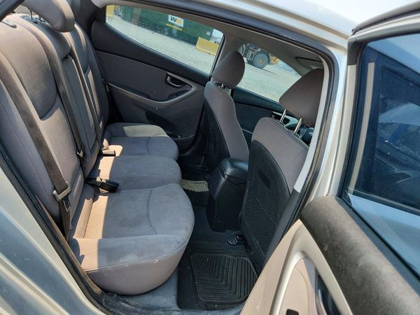 2014 HYUNDAI ELANTRA GLS(Middle)