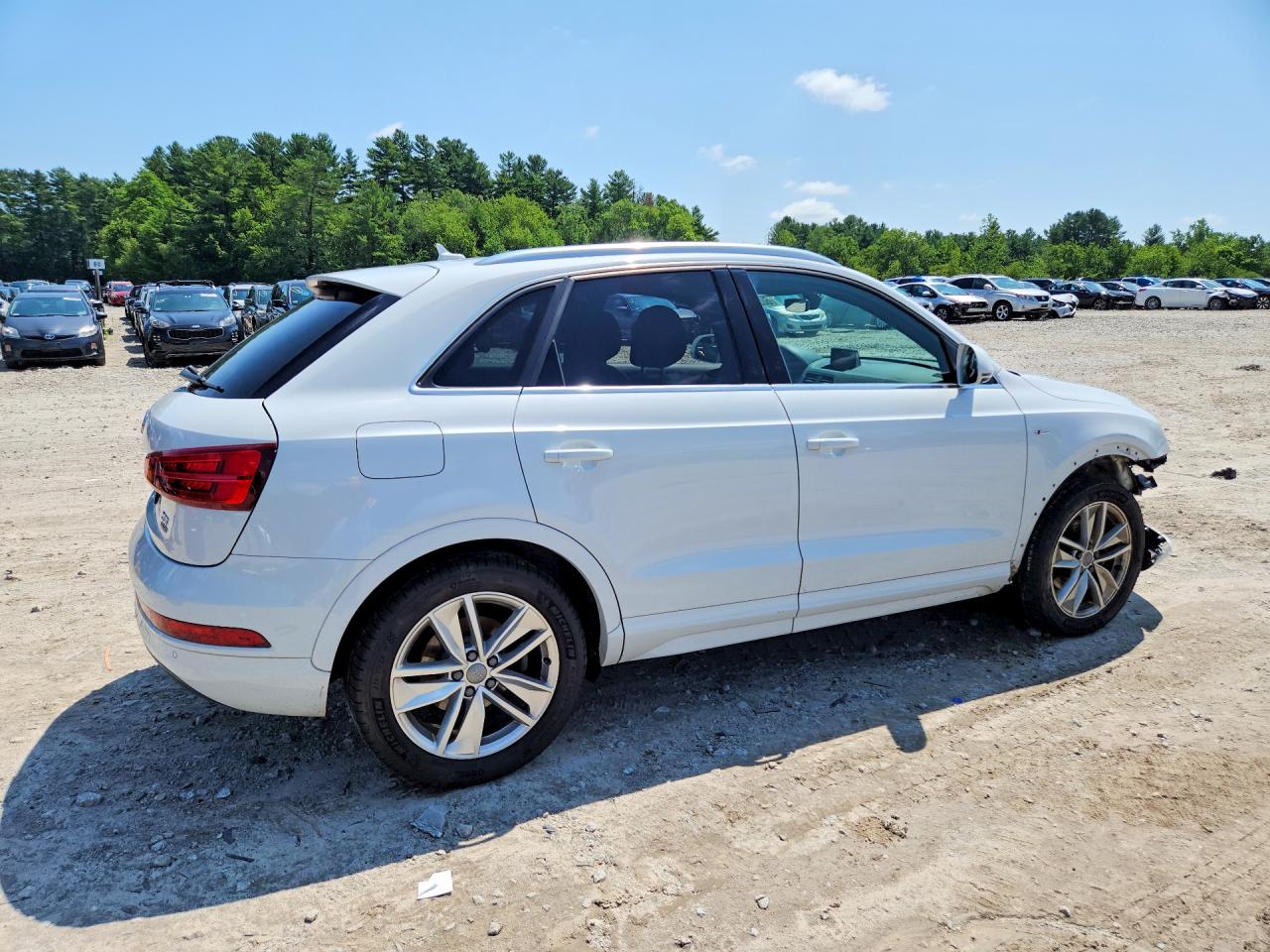 2018 AUDI Q3