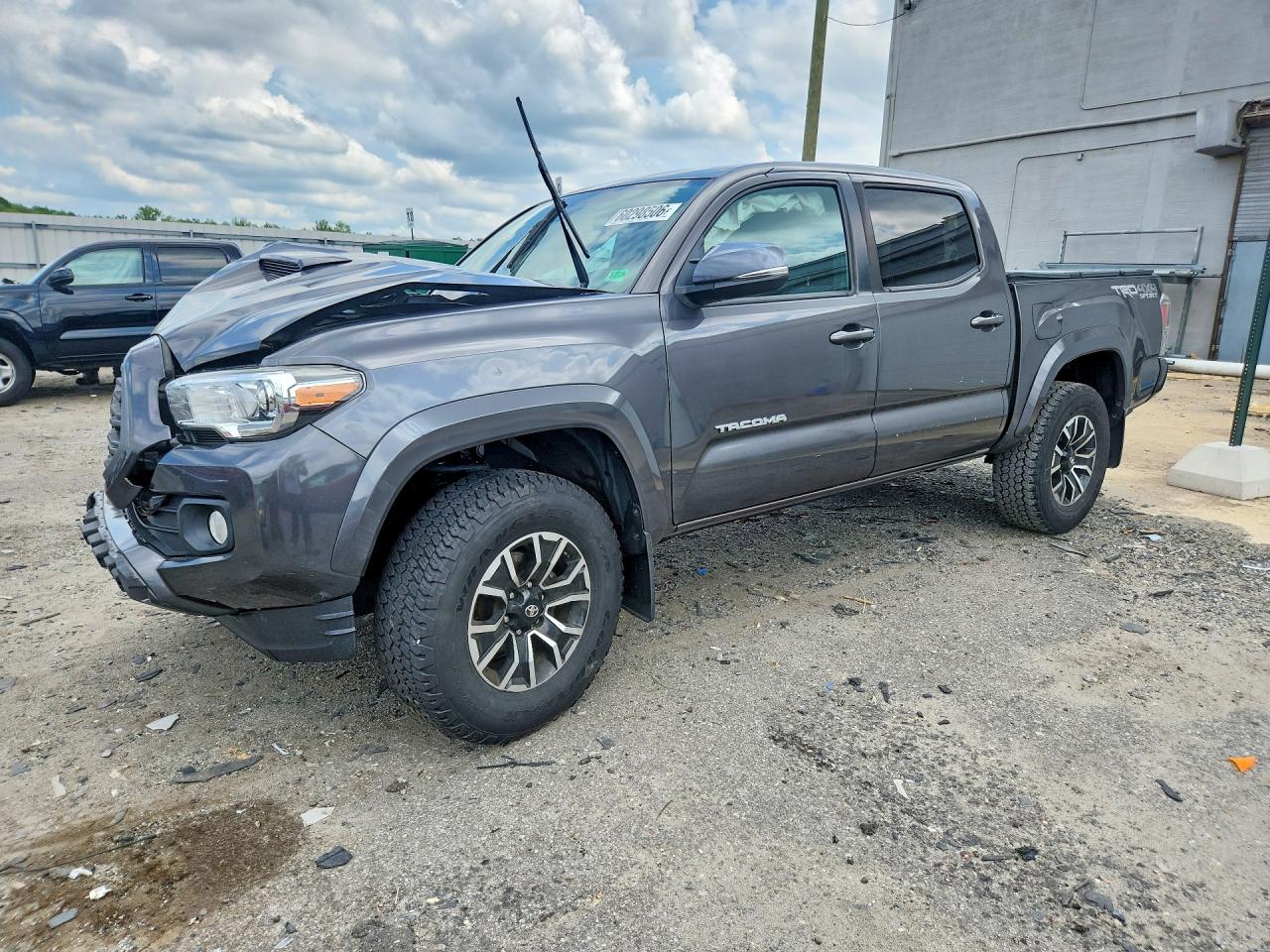 2021 TOYOTA TACOMA SR5