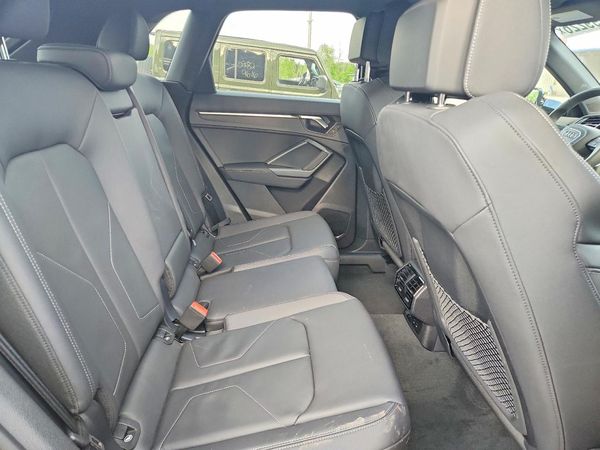 2025 AUDI Q3 S Line quattro Premium