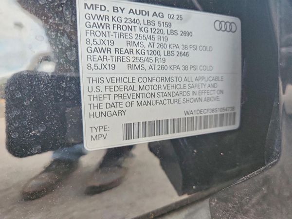 2025 AUDI Q3 S Line quattro Premium