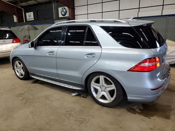 2014 MERCEDES-BENZ ML ML550 4-MATIC