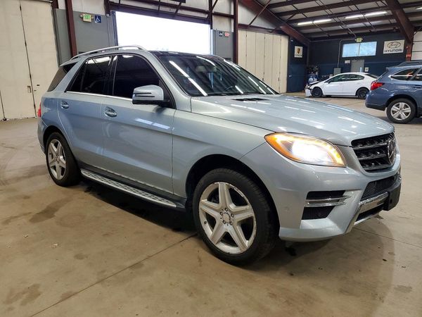 2014 MERCEDES-BENZ ML ML550 4-MATIC