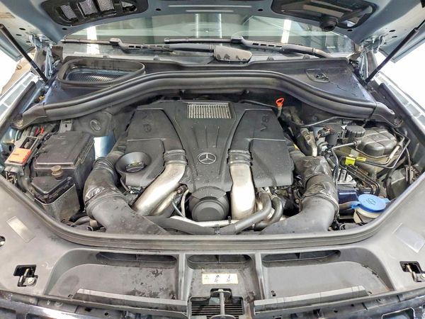 2014 MERCEDES-BENZ ML ML550 4-MATIC