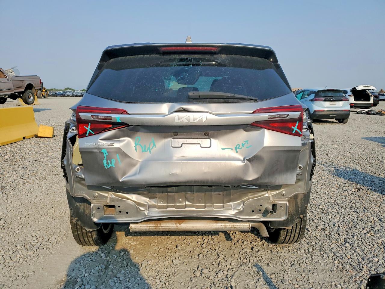 2022 KIA SELTOS LX