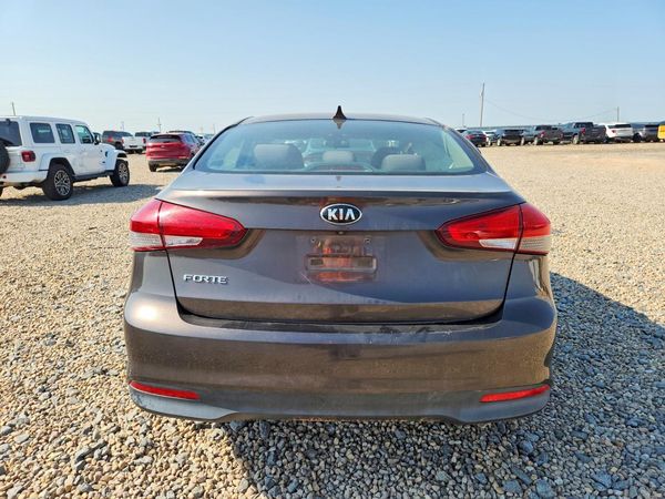 2017 KIA FORTE LX Popular, S