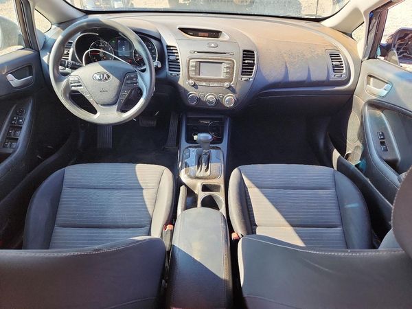 2017 KIA FORTE LX Popular, S