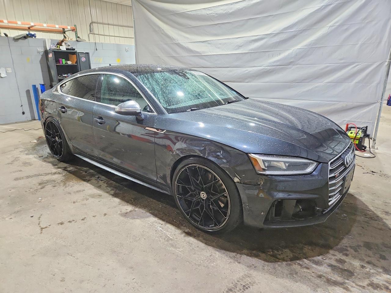 2018 AUDI S5