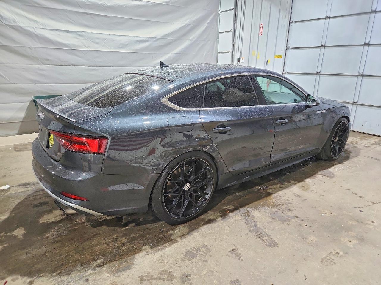2018 AUDI S5