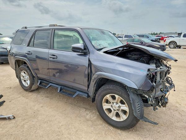2023 TOYOTA 4RUNNER