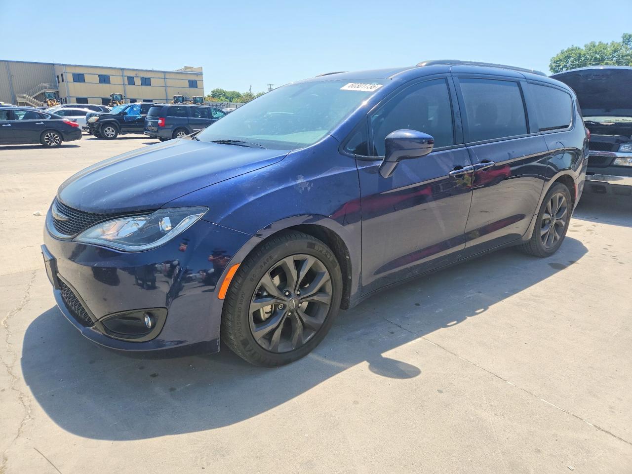 2018 CHRYSLER PACIFICA Touring Plus