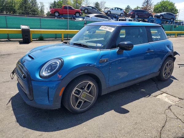 2022 MINI COOPER