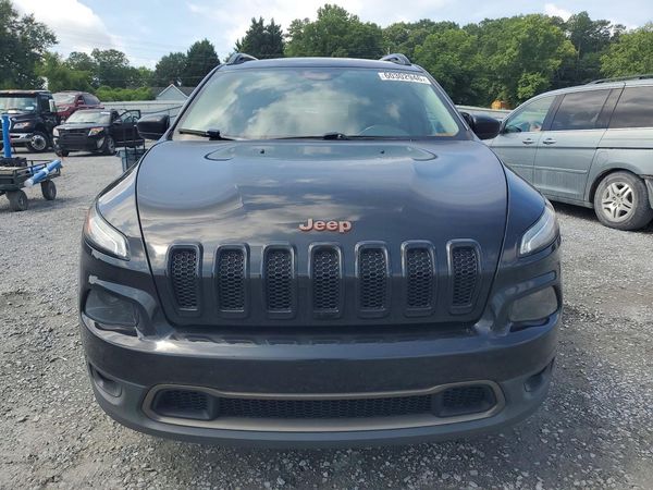 2016 JEEP CHEROKEE LATITUDE 4X4