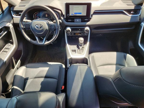 2024 TOYOTA RAV4