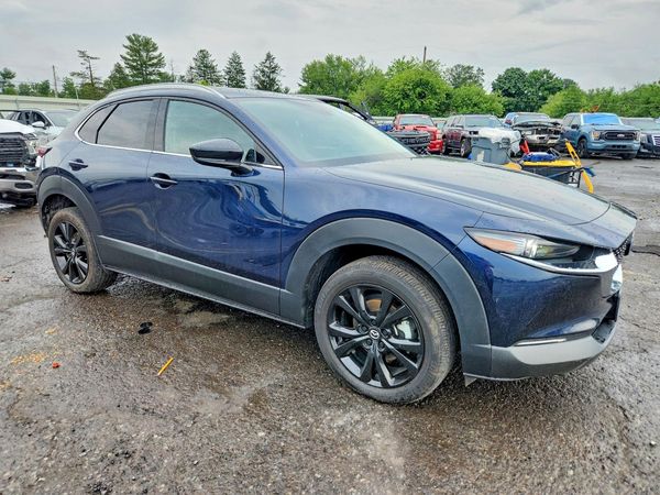 2023 MAZDA CX-30 Premium Package