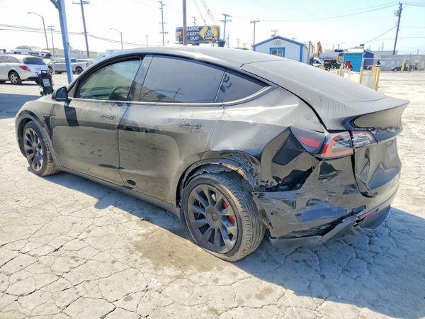 2022 TESLA MODEL Y