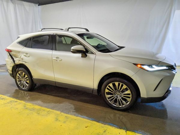 2022 TOYOTA VENZA