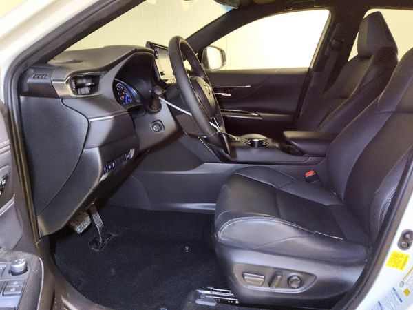 2022 TOYOTA VENZA