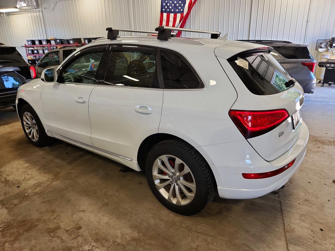 2013 AUDI Q5 Premium Hybrid