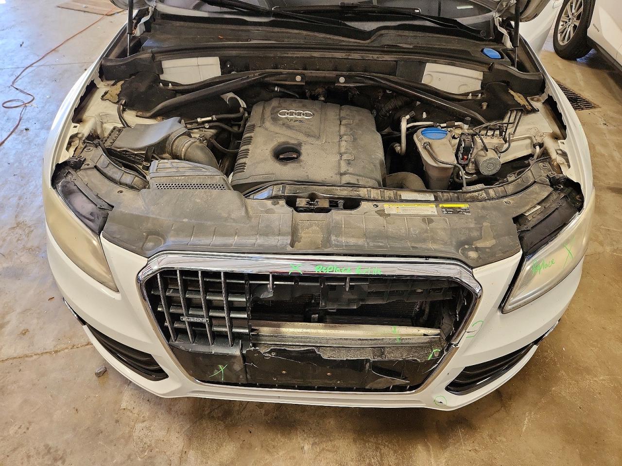 2013 AUDI Q5 Premium Hybrid