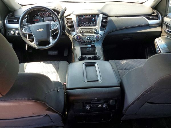 2017 CHEVROLET TAHOE LS
