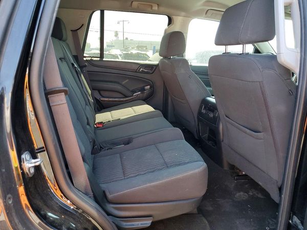 2017 CHEVROLET TAHOE LS