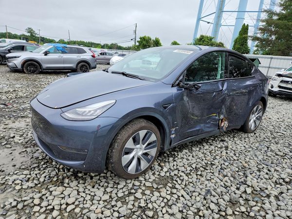 2020 TESLA MODEL Y
