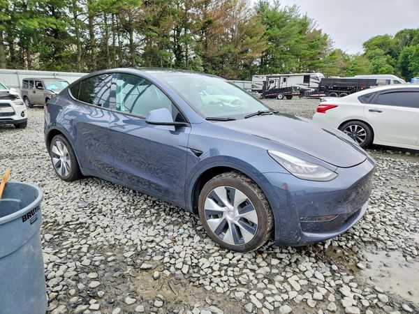 2020 TESLA MODEL Y