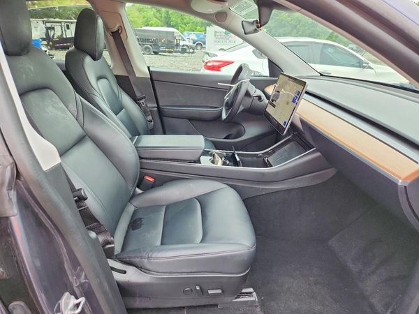 2020 TESLA MODEL Y