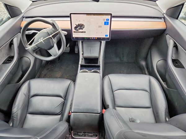 2020 TESLA MODEL Y